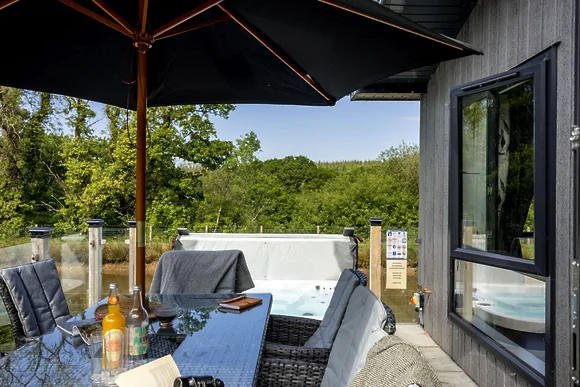 Lilac Lodge at 22 Roadford Lake Lodges