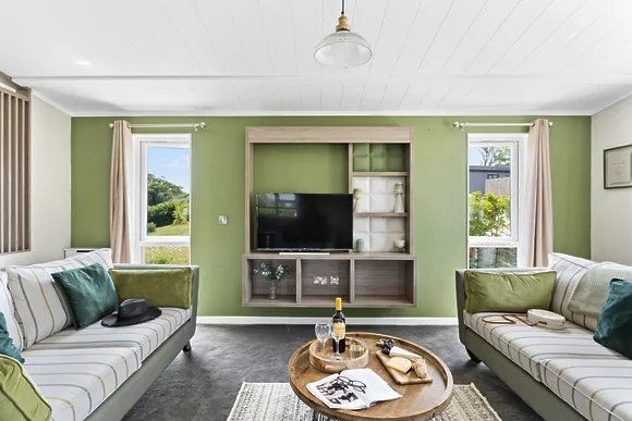 Rose Lodge at 21 Roadford Lake Lodges