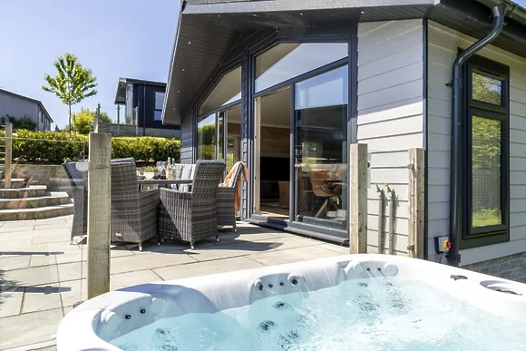 Saffron Lodge at 24 Roadford Lake Lodges