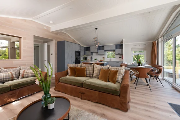 Saffron Lodge at 24 Roadford Lake Lodges