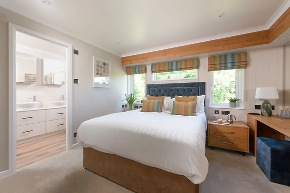 Saffron Lodge at 24 Roadford Lake Lodges