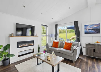 Snowdrop Lodge at 9 Roadford Lake Lodges photo 9