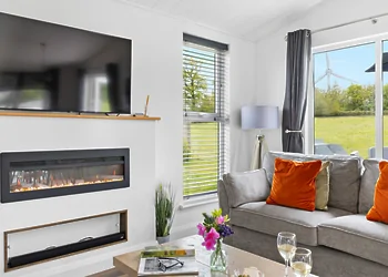 Snowdrop Lodge at 9 Roadford Lake Lodges photo 10