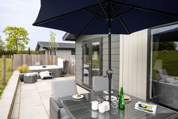 Snowdrop Lodge at 9 Roadford Lake Lodges