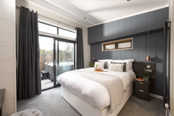 Hawthorne Lodge at 15 Roadford Lake Lodges