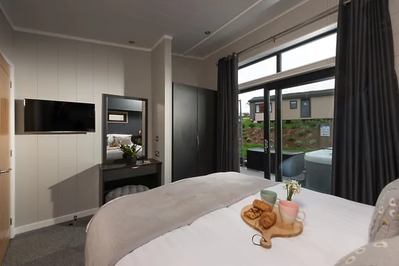 Hawthorne Lodge at 15 Roadford Lake Lodges