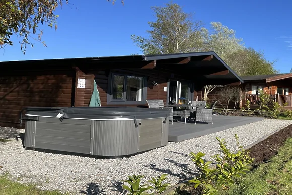 Chestnut at 6 Fingle Glen Lodges