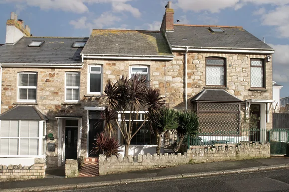 Sea Boots (sleeps 6)