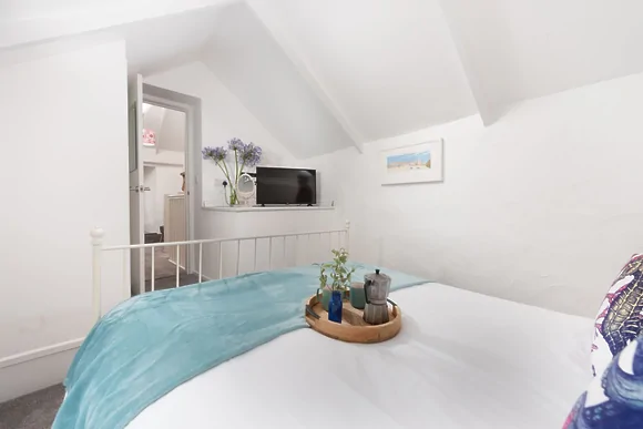 Shell Cottage