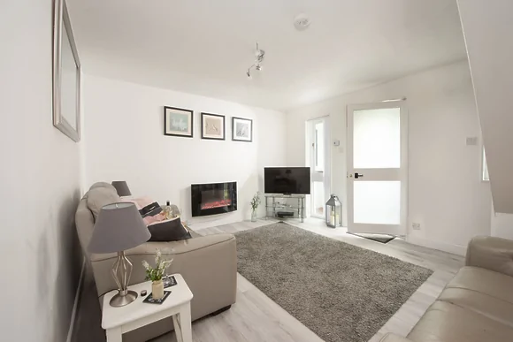 Sunshine Cottage