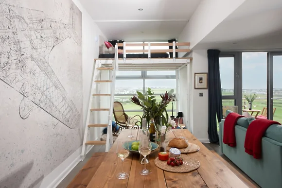 Penthouse 53 Zinc (sleeps 8)