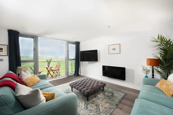 Penthouse 53 Zinc (sleeps 6)