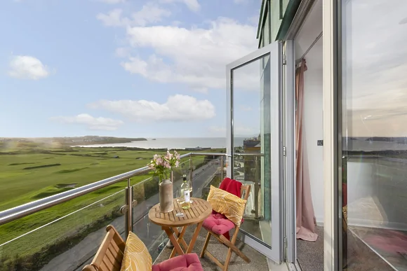 Penthouse 53 Zinc (sleeps 6)