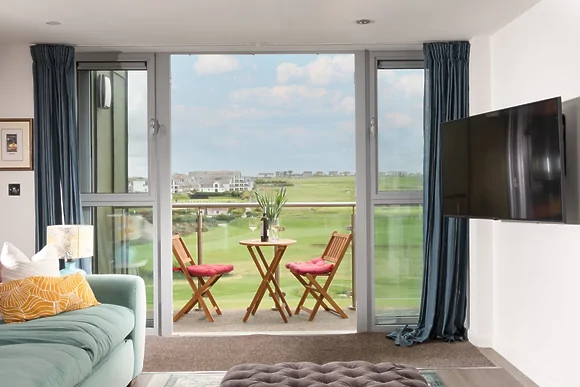 Penthouse 53 Zinc (sleeps 6)