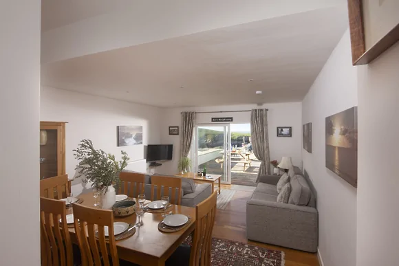 4 Glendorgal Sands