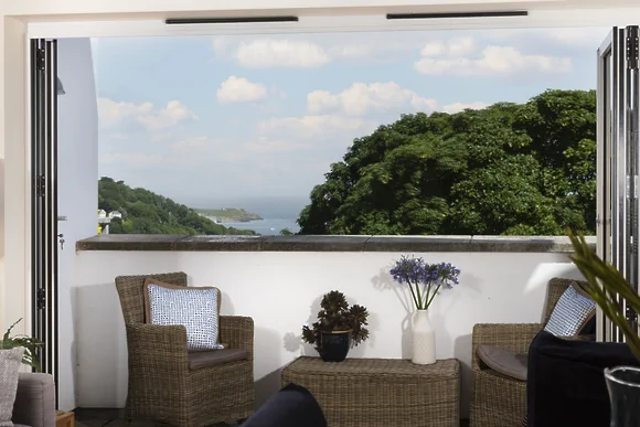 5 Sandy Lane Apartments