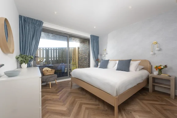 Oasis Sands