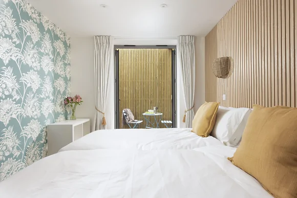 Oasis Sands
