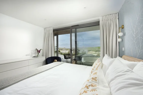 Oasis Sands