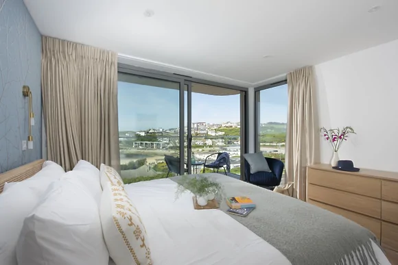 Oasis Sands
