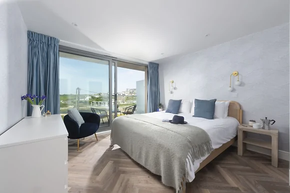 Oasis Sands