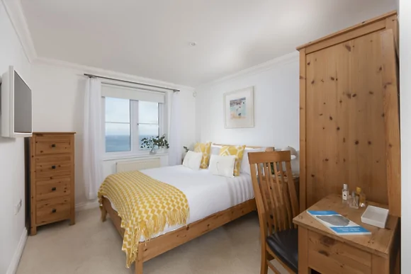 Compass Point