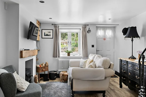 Apothecary Cottage
