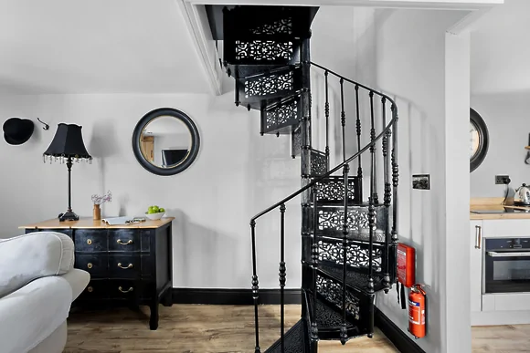 Apothecary Cottage