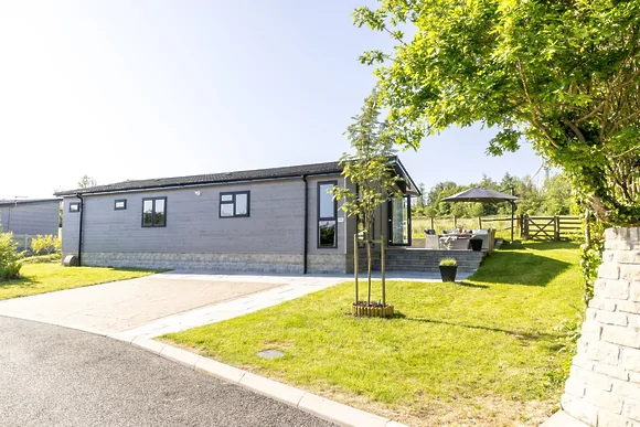 Bramble Lodge at 12 Roadford Lake Lodges