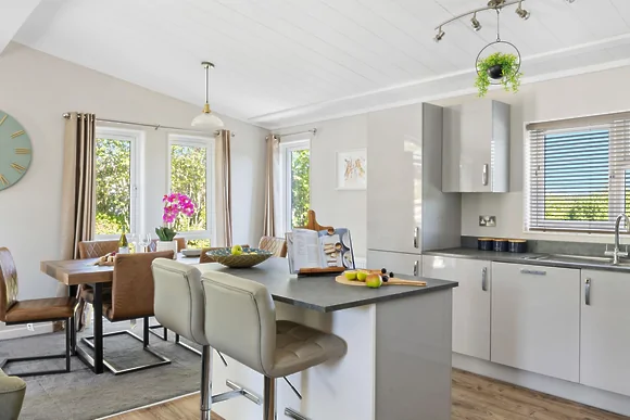 Bramble Lodge at 12 Roadford Lake Lodges