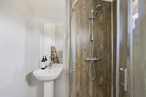 Bramble Lodge at 12 Roadford Lake Lodges