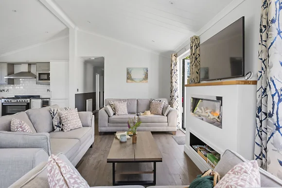 Violet Lodge at 11 Roadford Lake Lodges