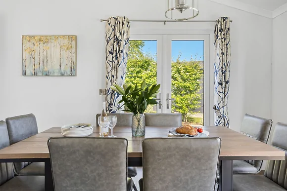 Violet Lodge at 11 Roadford Lake Lodges