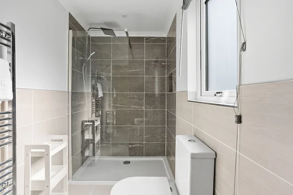 Violet Lodge at 11 Roadford Lake Lodges