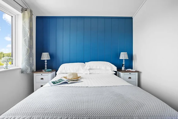 Poppy at 5 Roadford Lakes Lodges