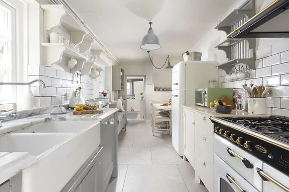 Almond Cottage