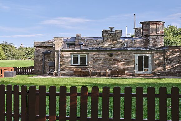 Albert Lodge