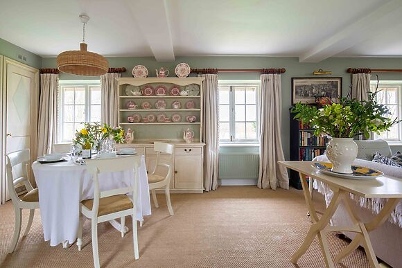 Byron Cottage