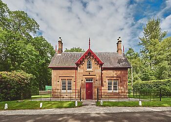 Middle Lodge
