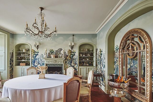 Queen Anne Manor