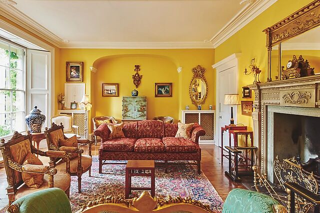 Queen Anne Manor
