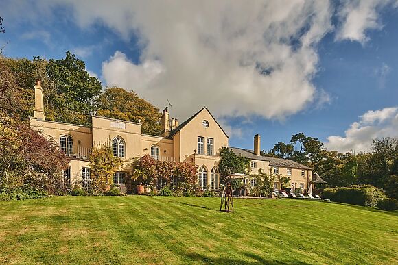 Roupel Estate