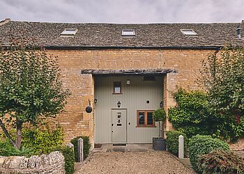Acorn Barn