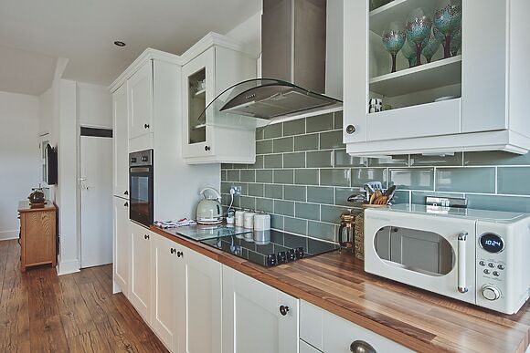 Hollie Cottage