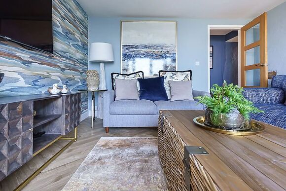 The Lookout at Ynys Lawd