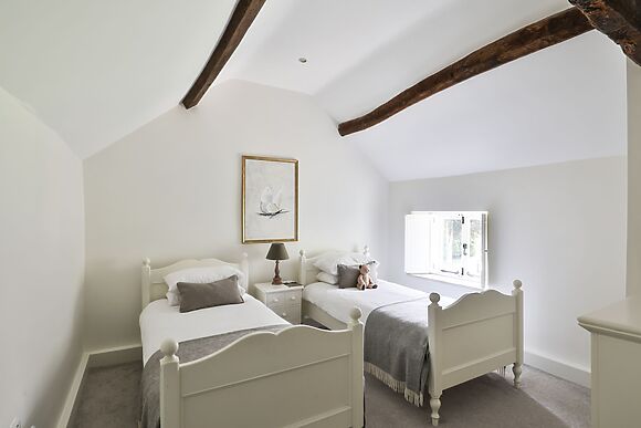 Rambling Rose Cottage