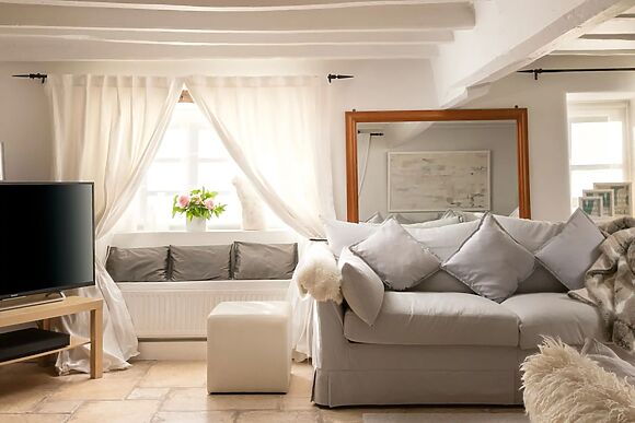Meadow Cottage