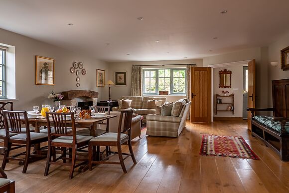 Elliot Cottage