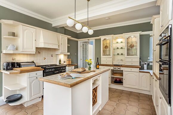 The Vineyard Lake House