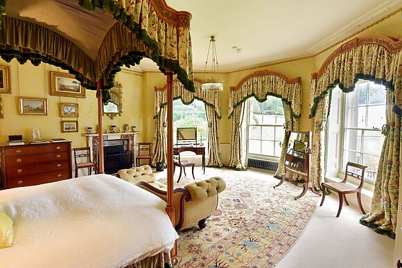 Langdon Manor